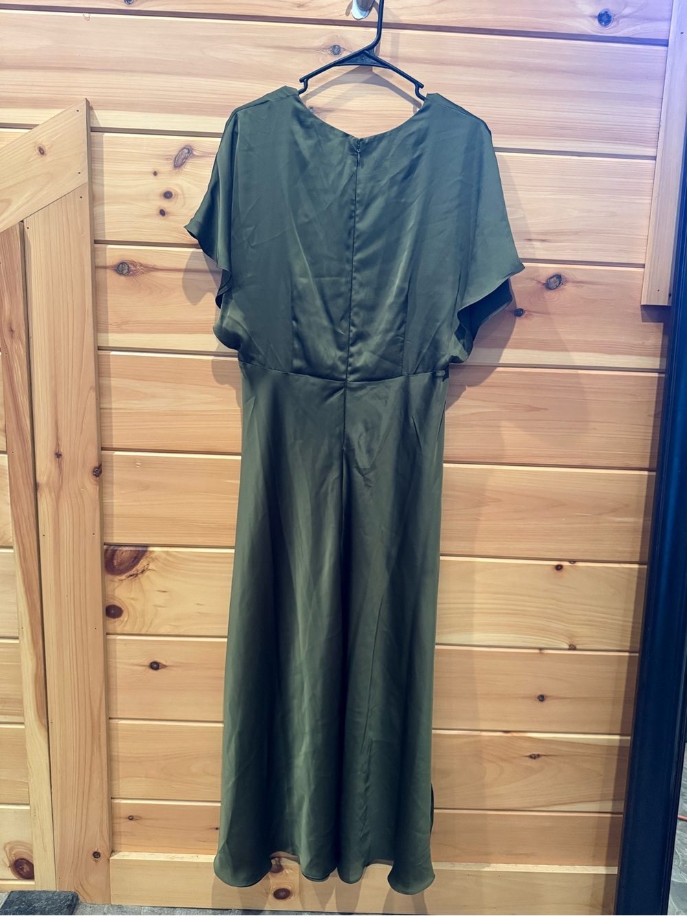 TAYLOR Olive Green V-NecK Dress Size 14 - Picture 4 of 6